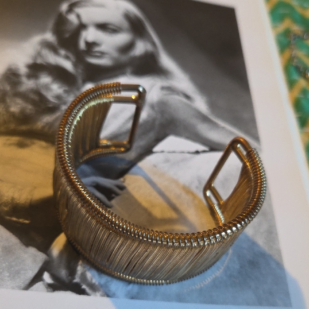 Vintage String  Gold Cuff 1960s Bracelet